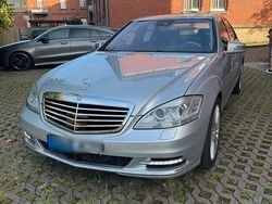Silber Gebraucht 2009 Mercedes S450 Limousine | 16.600 €