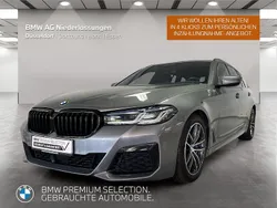 Grau Gebraucht 2022 BMW 540 Shadowline Kombi | 52.990 € (Etwas zu teuer)