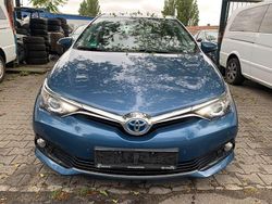 Blau Gebraucht 2016 Toyota Auris Hybrid Edition-S Limousine | 10.500 € (Guter Preis)