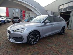 Silber Gebraucht 2023 Cupra Leon Limousine | 24.750 € (Guter Preis)