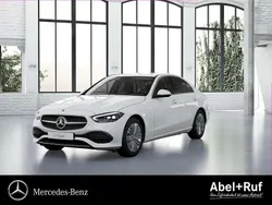 Unilack polarweiß Gebraucht 2024 Mercedes C180 Avantgarde Limousine | 35.279 € (Guter Preis)