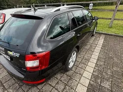 Schwarz Gebraucht 2016 Skoda Octavia Kombi | 9.300 € (Guter Preis)