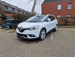 Weiß metallic Gebraucht 2018 Renault Grand Scénic IV Van / Kleinbus | 14.750 € (Fairer Preis)