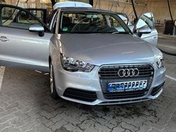 Grau Gebraucht 2014 Audi A1 Sportback Ambition Kleinwagen | 13.100 € (Guter Preis)