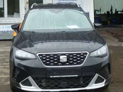Mitternachtsschwarz Gebraucht 2023 Seat Arona Xperience SUV | 21.000 € (Fairer Preis)