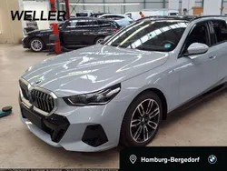 Brooklyn grau (grau) Gebraucht 2024 BMW 540 M Sport Kombi | 65.750 €