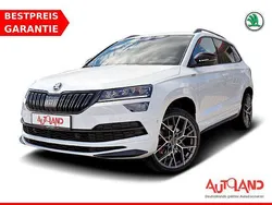 Weiß Gebraucht 2021 Skoda Karoq SportLine SUV | 27.990 € (Teuer)