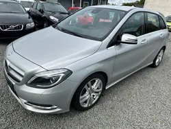 Silber Gebraucht 2012 Mercedes B250 Van / Kleinbus | 16.700 € (Fairer Preis)