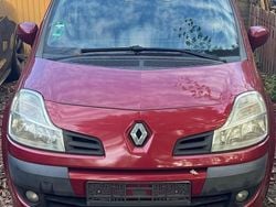 Rot Gebraucht 2010 Renault Modus Van / Kleinbus | 2.700 € (Fairer Preis)
