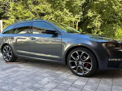 Grau Gebraucht 2016 Skoda Octavia RS Kombi | 19.499 € (Fairer Preis)