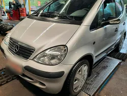 Grau Gebraucht 2003 Mercedes A170 Kleinwagen | 2.700 €
