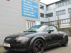 Schwarz Gebraucht 2000 Audi TT Roadster Sport Cabrio | 7.950 € (Teuer)