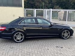 Schwarz Gebraucht 2011 Mercedes E250 Limousine | 12.500 € (Superpreis)