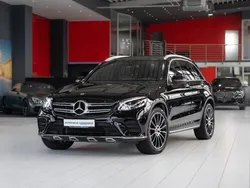 Ung. schwarz unilack Gebraucht 2018 Mercedes GLC250 AMG line SUV | 34.980 € (Fairer Preis)