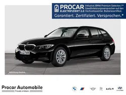 Schwarz Gebraucht 2021 BMW 330 Advantage Kombi | 27.870 € (Fairer Preis)
