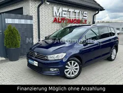 Atlantic blue metallic Gebraucht 2016 VW Touran Highline Van / Kleinbus | 17.990 € (Fairer Preis)