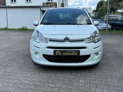 Weiß Gebraucht 2015 Citroën C3 Exclusive Kleinwagen | 9.999 € (Teuer)