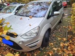 Grau Gebraucht 2011 Ford S-MAX S Van / Kleinbus | 5.000 € (Guter Preis)