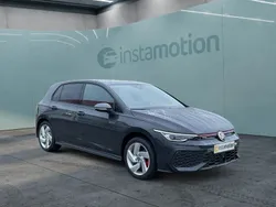 Grau Gebraucht 2025 VW Golf VIII GTI Limousine | 39.040 € (Superpreis)