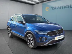 Blau Gebraucht 2024 VW T-Roc SUV | 25.649 € (Guter Preis)