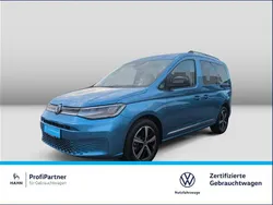 Blau Gebraucht 2024 VW Caddy Style Van / Kleinbus | 37.890 € (Fairer Preis)