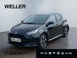 Mysticschwarz mica Neu 2025 Toyota Yaris Hybrid Kleinwagen | 22.890 € (Guter Preis)