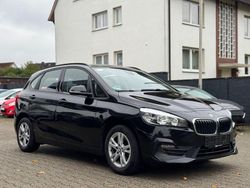 Schwarz Gebraucht 2018 BMW 218 Active Tourer Advantage Van / Kleinbus | 11.790 € (Guter Preis)