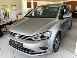 Tungsten silver metallic Gebraucht 2017 VW Golf Sportsvan Sound Van / Kleinbus | 12.495 € (Guter Preis)