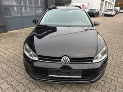 Schwarz Gebraucht 2015 VW Golf VII Kombi | 7.200 € (Guter Preis)