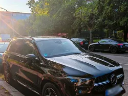 Schwarz Gebraucht 2021 Mercedes GLE350e SUV | 60.000 € (Teuer)