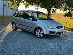 Grau Gebraucht 2005 Ford C-MAX Van / Kleinbus | 1.000 €