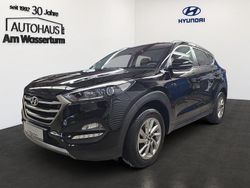 Schwarz Gebraucht 2016 Hyundai Tucson Intro Edition SUV | 15.999 € (Etwas zu teuer)