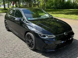 Schwarz Gebraucht 2024 VW Golf VIII R-line Limousine | 30.000 € (Guter Preis)