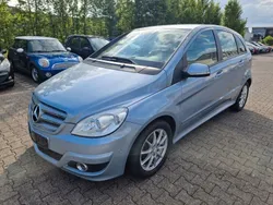 Silber Gebraucht 2008 Mercedes B200 Van / Kleinbus | 5.950 € (Etwas zu teuer)