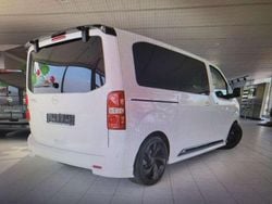 Beige Gebraucht 2022 Opel Zafira Tourer Van / Kleinbus | 25.750 € (Superpreis)