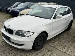 Weiß Gebraucht 2010 BMW 116 Advantage Kleinwagen | 1.950 € (Superpreis)