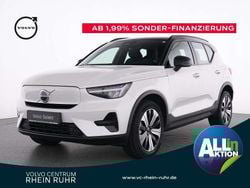 Weiß crystal white / metallic Gebraucht 2022 Volvo XC40 Core SUV | 28.990 € (Superpreis)