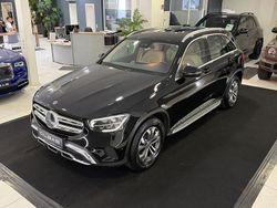 Schwarz Gebraucht 2021 Mercedes GLC300 SUV | 37.900 € (Fairer Preis)