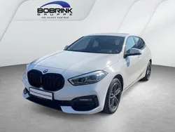 Weiß Gebraucht 2024 BMW 118 Sport Line Kleinwagen | 31.900 € (Teuer)