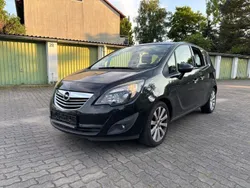 Grau Gebraucht 2012 Opel Meriva S Van / Kleinbus | 5.990 € (Superpreis)