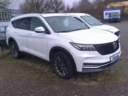 Weißmetallic Gebraucht 2022 DFSK Fengon SUV | 26.900 € (Fairer Preis)