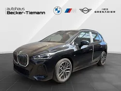Schwarz Neu 2025 BMW 220 Exclusive Van / Kleinbus | 39.790 € (Guter Preis)
