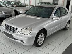 Gebraucht 2001 Mercedes C180 Elegance Limousine | 2.999 € (Fairer Preis)