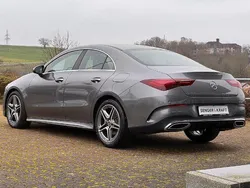 Grau Gebraucht 2024 Mercedes CLA200 AMG Coupé | 38.489 € (Fairer Preis)