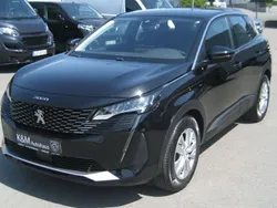 Schwarz Gebraucht 2021 Peugeot 3008 Active SUV | 18.700 € (Fairer Preis)