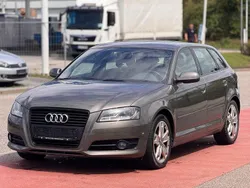 Grau Gebraucht 2010 Audi A3 Sportback Ambition Limousine | 11.000 € (Teuer)