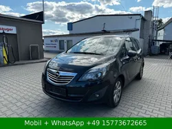 Schwarz Gebraucht 2012 Opel Meriva Innovation Van / Kleinbus | 3.999 € (Guter Preis)