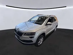 Brilliantsilber metallic Gebraucht 2022 Skoda Karoq Ambition SUV | 19.999 €