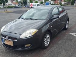 Grau Gebraucht 2007 Fiat Bravo Kleinwagen | 890 € (Guter Preis)
