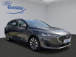 Magnetic metallic Gebraucht 2024 Ford Focus Titanium X Kombi | 27.490 € (Teuer)